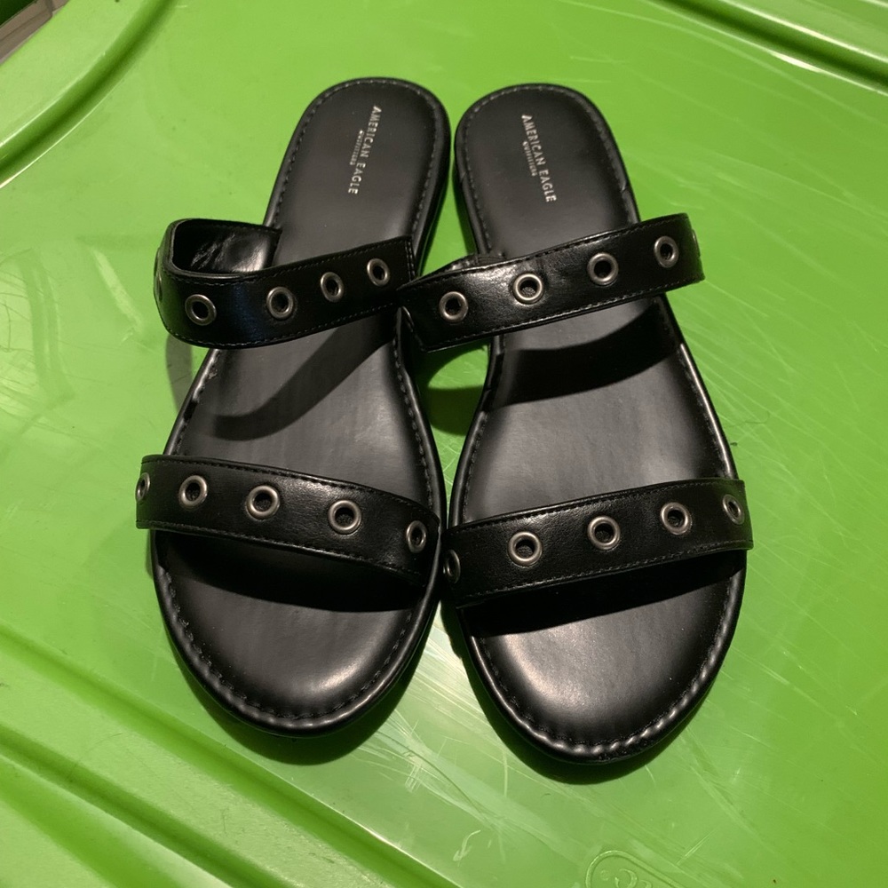 American Eagle sandals